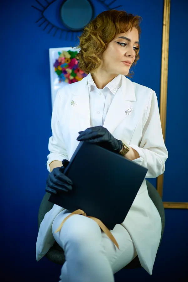 Oana Iurașcu - Trainer extensii gene